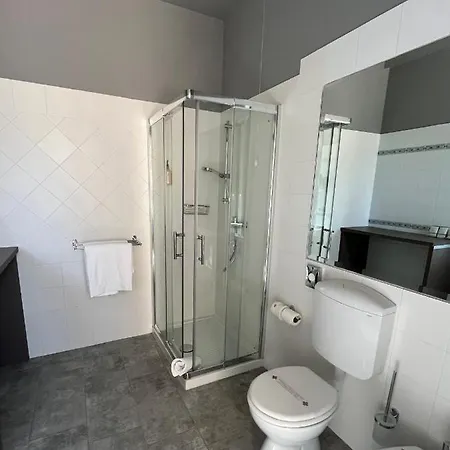 Borgo Yporegia Guest house *