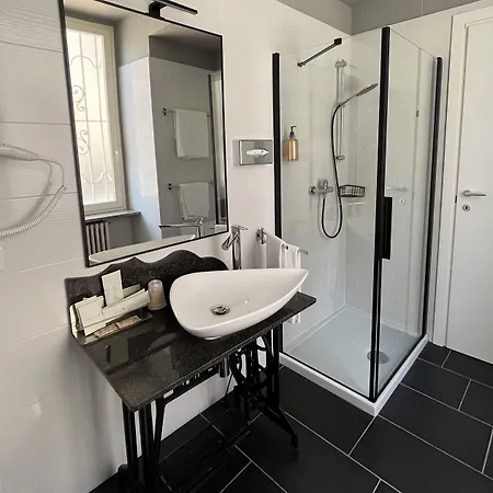 Borgo Yporegia 4* Ivrea