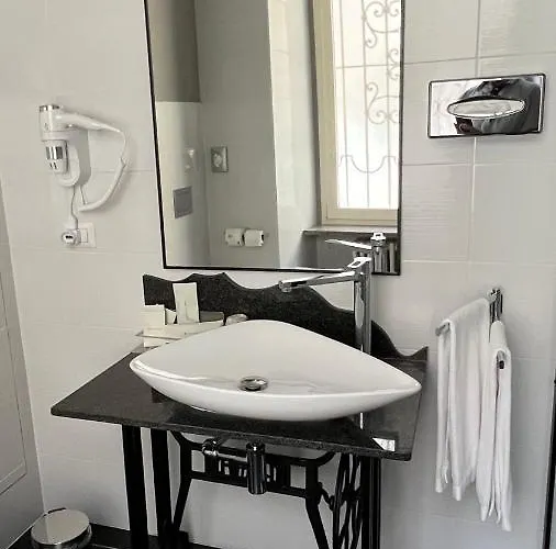 Borgo Yporegia 4*