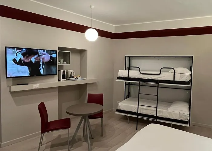 Πανσιόν Borgo Yporegia