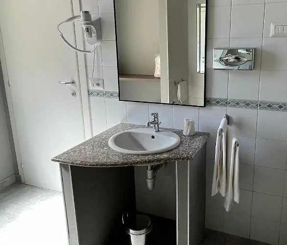 Borgo Yporegia Πανσιόν 4*