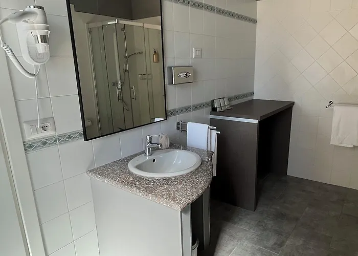 Borgo Yporegia Ιβρέα
